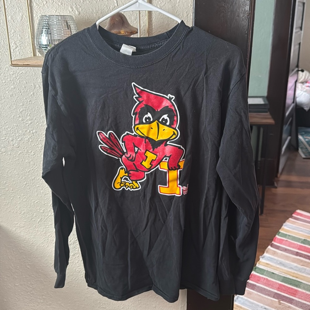 Gildan long sleeve Iowa State shirt, M